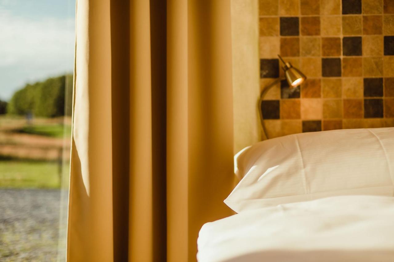 Hotel Dymnik Румбурк Екстериор снимка