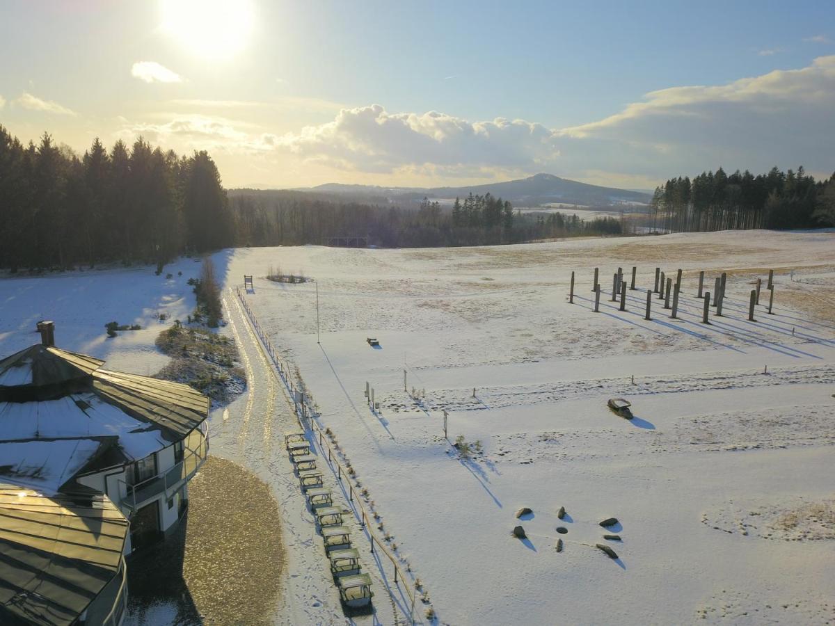 Hotel Dymnik Румбурк Екстериор снимка
