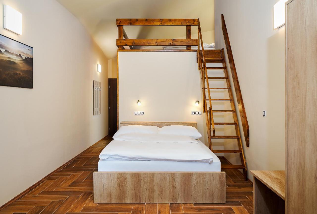 Hotel Dymnik Румбурк Екстериор снимка