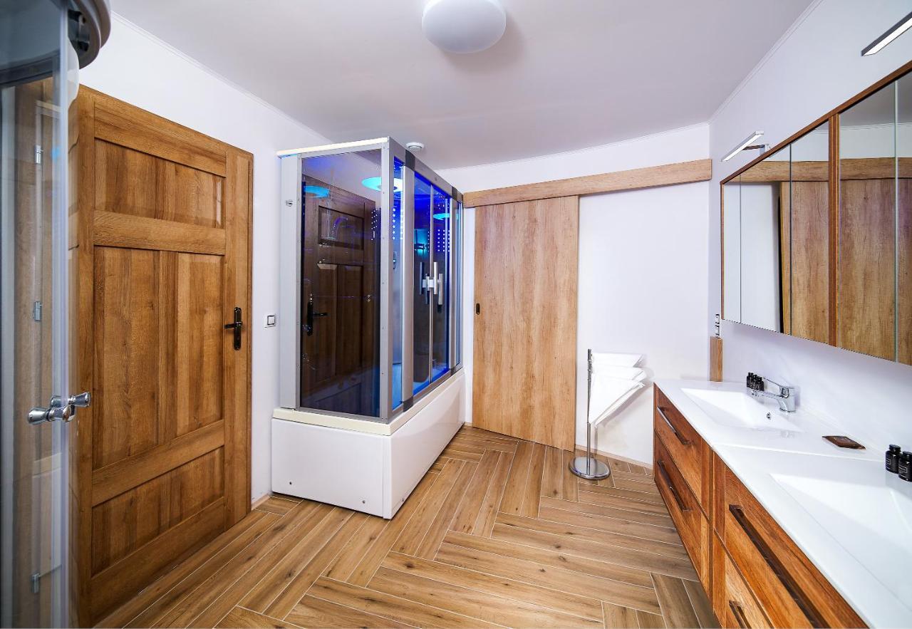 Hotel Dymnik Румбурк Екстериор снимка